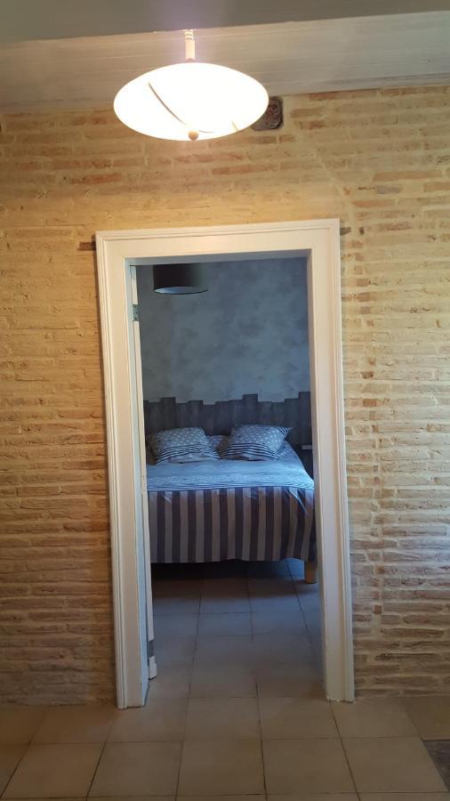 Chez Alexandra Bed & Breakfast Louchats Eksteriør bilde
