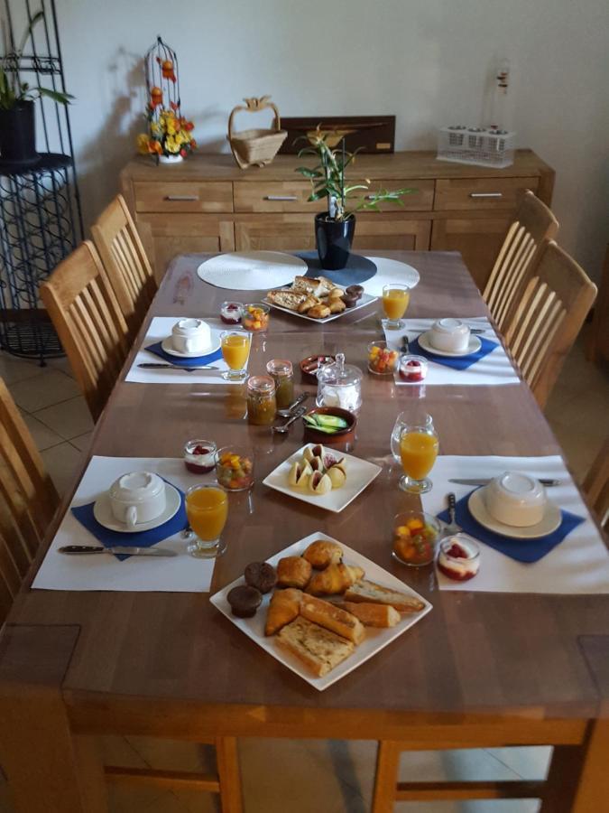 Chez Alexandra Bed & Breakfast Louchats Eksteriør bilde
